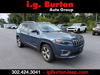 Used 2020 Jeep Cherokee Limited w/ Trailer Tow Group AWD/4WD video 1