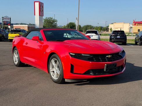 Used 2023 Chevrolet Camaro LT RWD image 1
