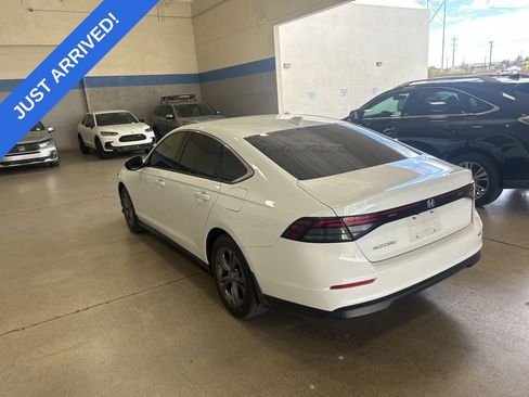 Used 2024 Honda Accord EX image 4