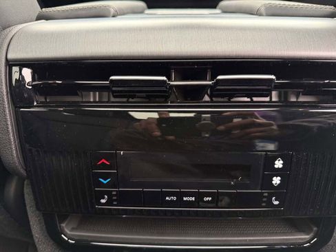 New 2026 Jeep Grand Wagoneer L Limited image 23