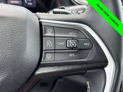 Used 2024 Jeep Grand Cherokee Altitude AWD/4WD image 15