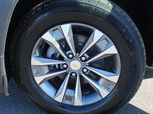 New 2026 Chevrolet Equinox LT image 18