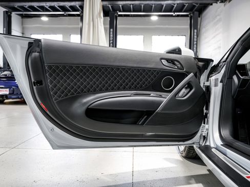Used 2014 Audi R8 V8 image 21