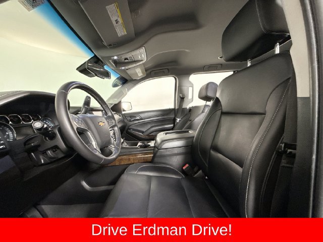 Used 2019 Chevrolet Suburban LT AWD/4WD image 6