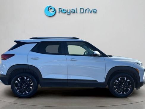 Used 2023 Chevrolet TrailBlazer LT image 7