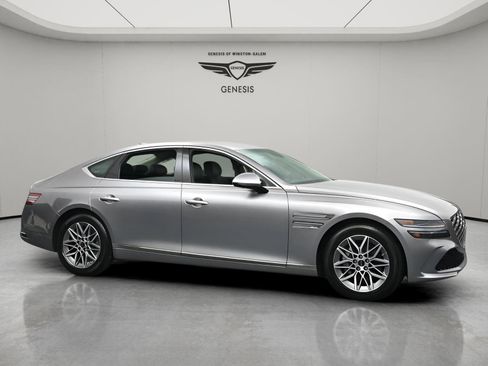 Used 2026 Genesis G80 2.5T AWD/4WD image 2