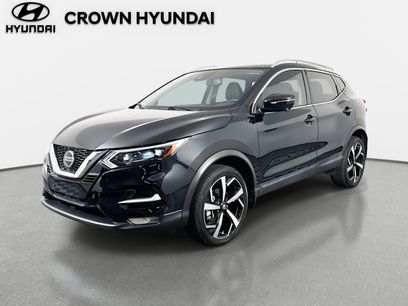Used 2022 Nissan Rogue Sport SL w/ Premium Package