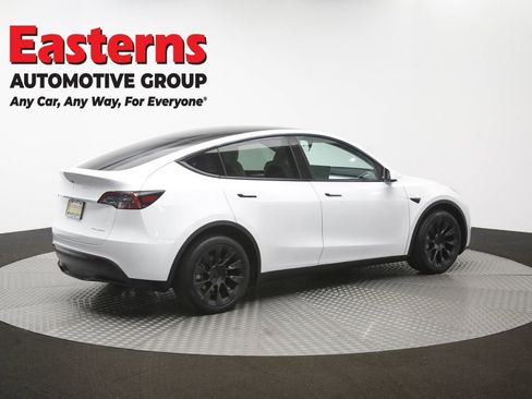 Used 2023 Tesla Model Y Long Range AWD/4WD image 38