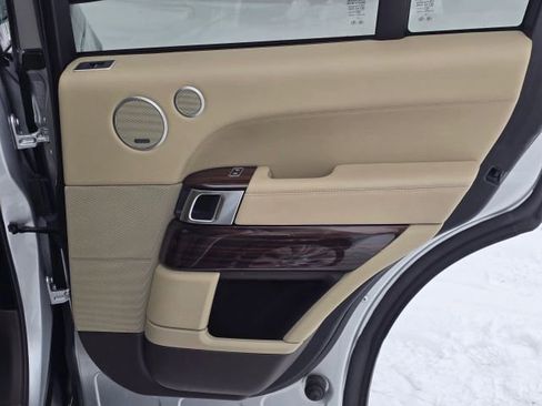 Used 2016 Land Rover Range Rover Supercharged image 14