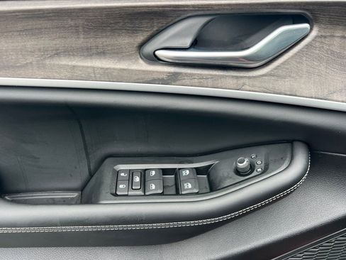 New 2026 Jeep Grand Cherokee Altitude image 8