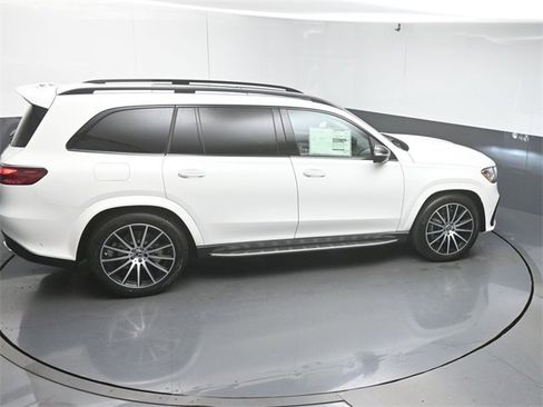 New 2026 Mercedes-Benz GLS 450 4MATIC image 49