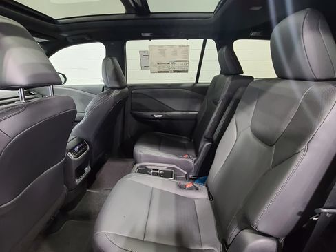 Certified 2026 Lexus TX 350 AWD w/ Technology Package image 33