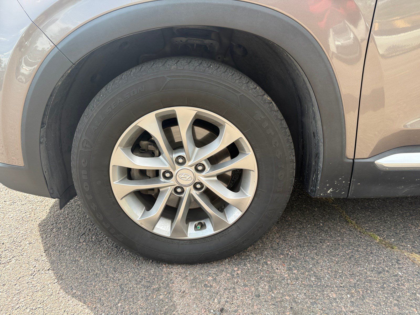 Used 2019 Hyundai Santa Fe SE AWD/4WD image 24