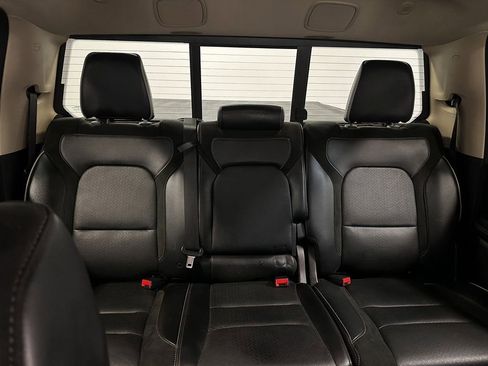 Used 2021 RAM 1500 Laramie image 19