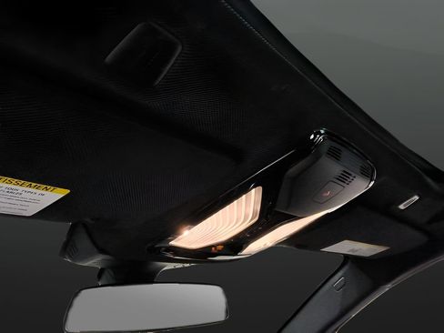 Used 2019 BMW 530i xDrive AWD/4WD image 25