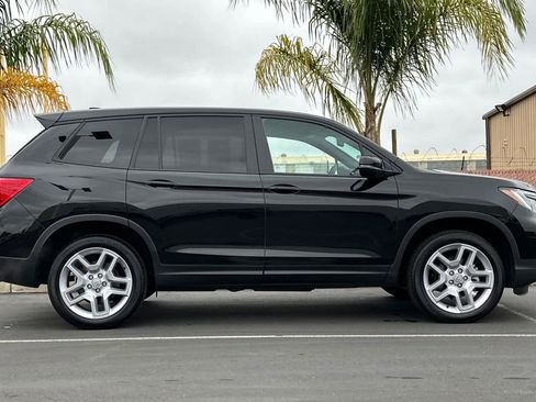 Certified 2024 Honda Passport EX-L image 2