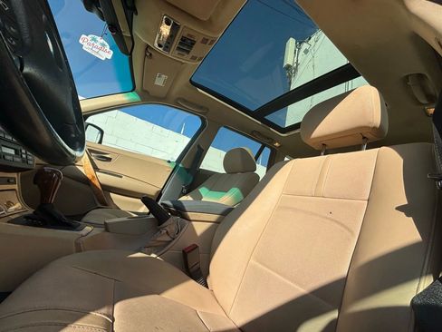 Used 2004 BMW X3 2.5i image 45