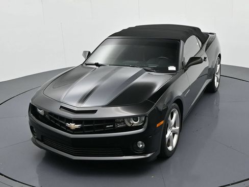 Used 2013 Chevrolet Camaro SS RWD image 17