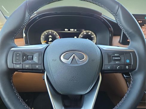 Used 2025 INFINITI QX60 Sensory w/ Vision Package AWD/4WD image 24