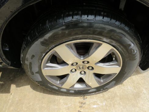 Used 2013 Honda Pilot Touring image 25