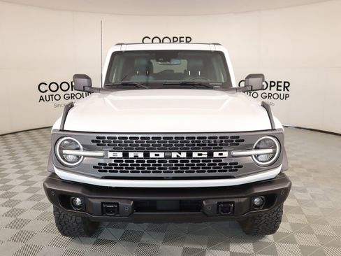 Used 2023 Ford Bronco Badlands AWD/4WD image 10