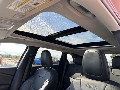 Used 2021 Jeep Cherokee Limited w/ Elite Package image 23