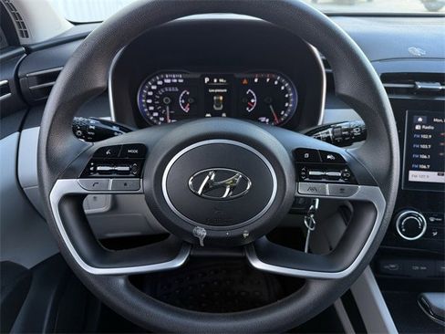Used 2024 Hyundai Tucson SE image 10