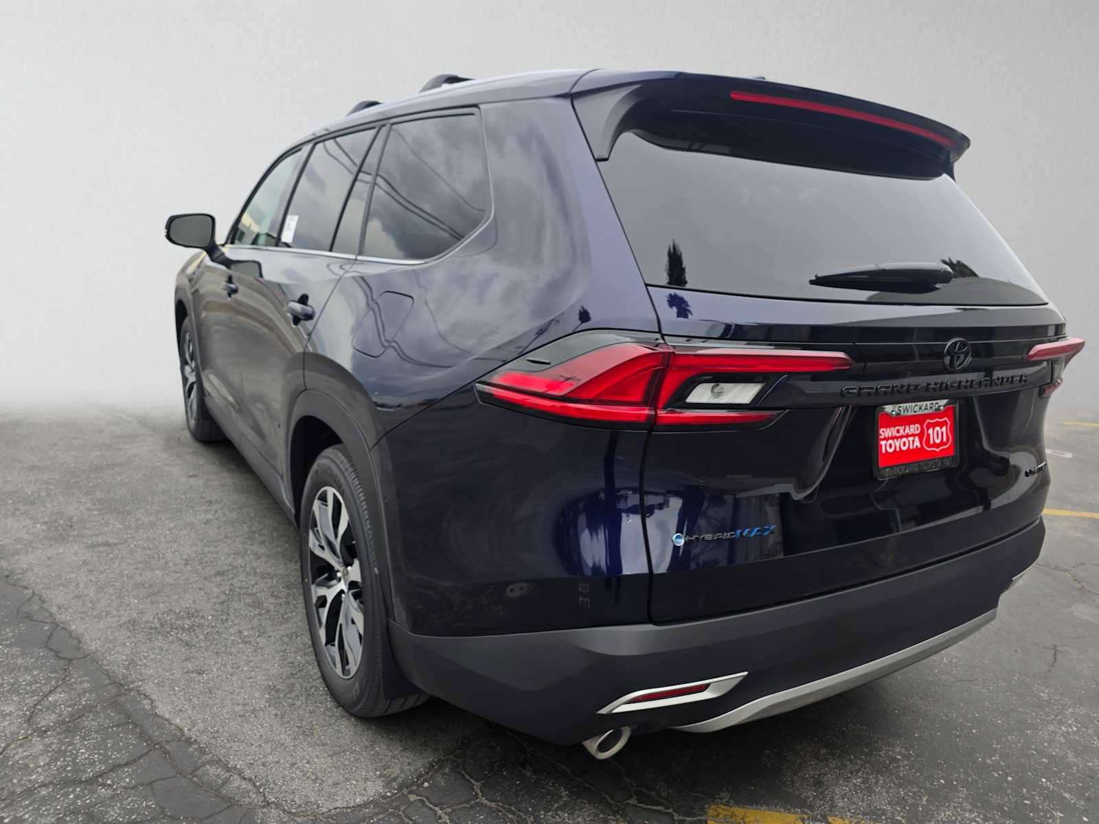 New 2026 Toyota Grand Highlander AWD Hybrid image 5