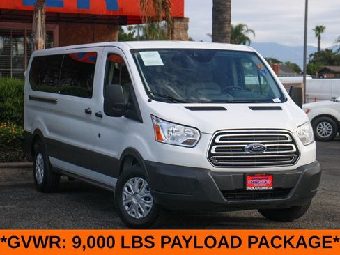 Used 2018 Ford Transit 350 XLT RWD image 2
