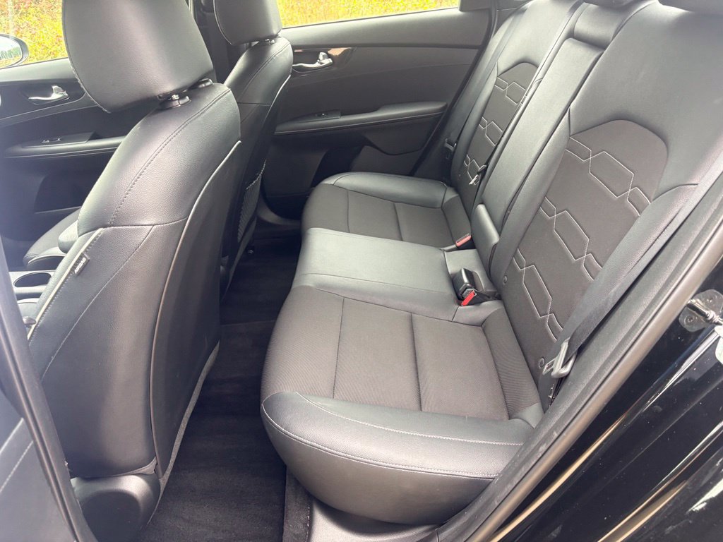Used 2023 Kia Forte GT-Line FWD image 40
