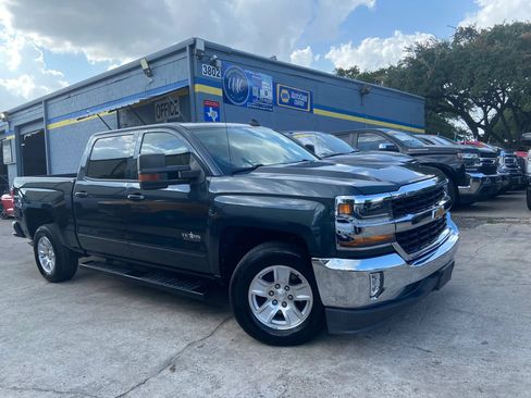 Used 2018 Chevrolet Silverado 1500 LT w/ LT Eassist Package RWD image 1