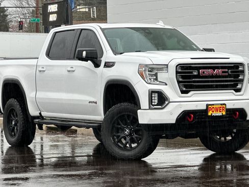 Used 2019 GMC Sierra 1500 AT4 w/ AT4 Premium Package image 2