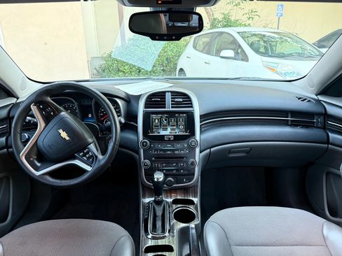 Used 2015 Chevrolet Malibu LT w/ Power Convenience Package image 15