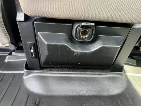 Used 2018 Ford F150 XLT AWD/4WD image 28
