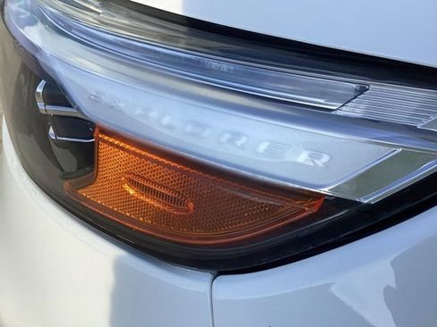 Used 2023 Ford Explorer Timberline image 6