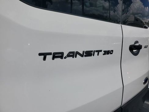 Used 2023 Ford Transit 350 XLT RWD image 5