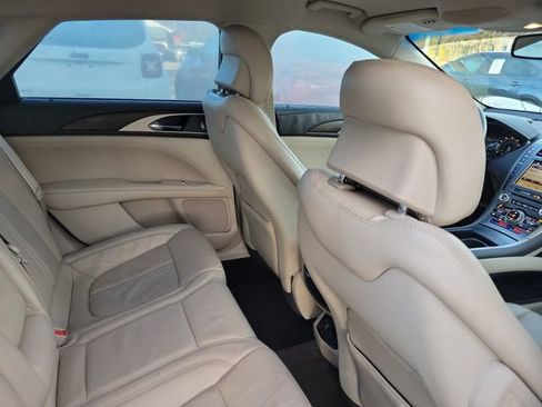 Used 2018 Lincoln MKZ Reserve w/ Technology Package image 30