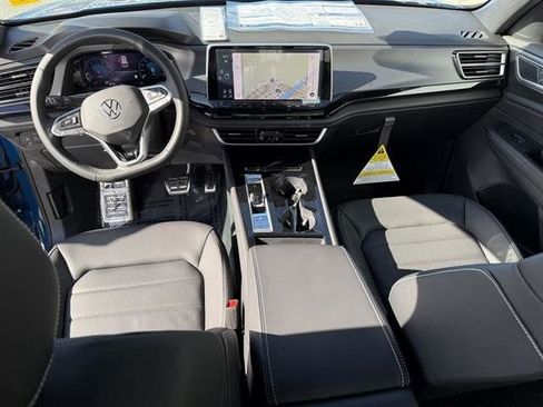 New 2025 Volkswagen Atlas Cross Sport SEL R-Line image 17