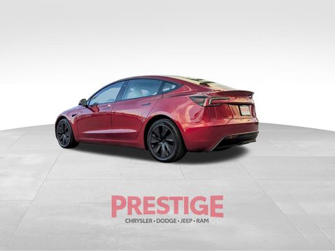 Used 2024 Tesla Model 3 Long Range RWD image 13