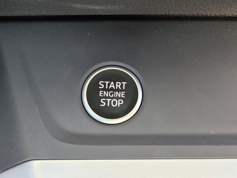 Used 2025 Audi Q3 2.0T Premium Plus w/ Premium Plus Package image 27