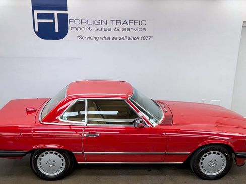 Used 1987 Mercedes-Benz 560 SL image 39