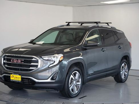 Used 2018 GMC Terrain SLT w/ Infotainment Package II AWD/4WD image 3