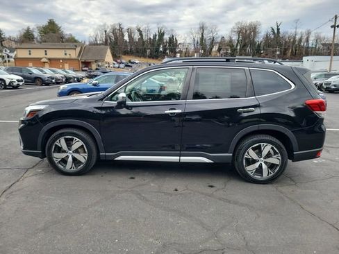 Used 2019 Subaru Forester Touring image 4