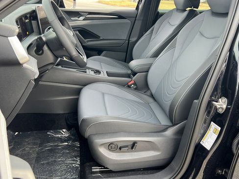 New 2026 Volkswagen Tiguan SE R-Line AWD/4WD image 29