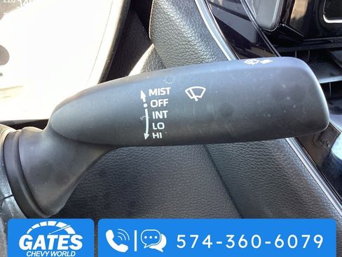 Used 2024 Toyota Corolla LE image 21