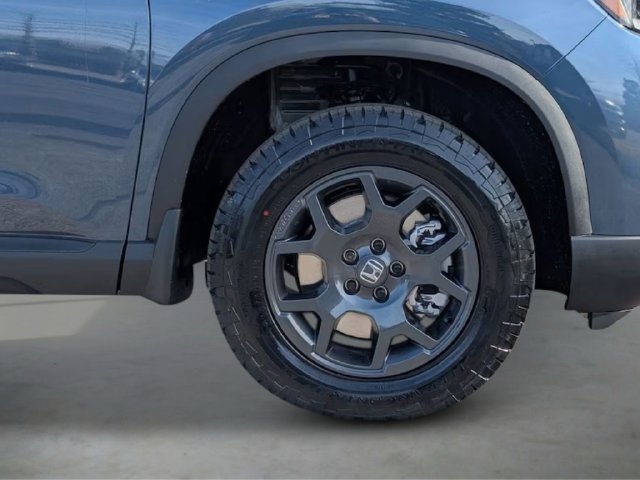 New 2026 Honda Pilot TrailSport image 9