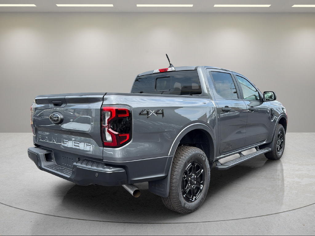 Used 2025 Ford Ranger XLT w/ Equipment Group 301A High AWD/4WD image 6
