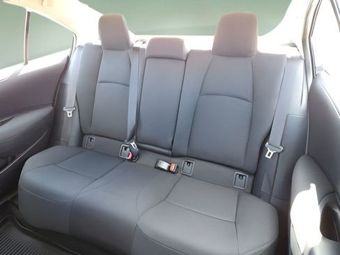 Used 2025 Toyota Corolla LE image 13