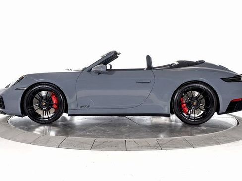 Used 2023 Porsche 911 Carrera GTS w/ Premium Package image 2
