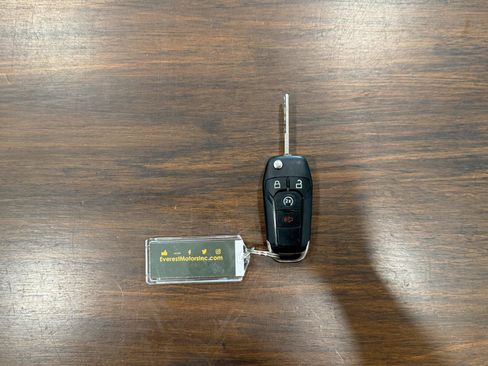 Used 2022 Ford F450 Lariat w/ Lariat Value Package AWD/4WD image 29